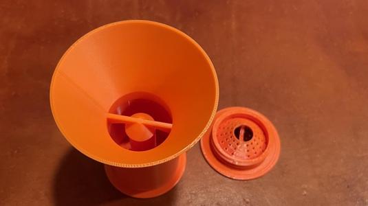 Funnel for Hollow Core Spool Desiccant Holder