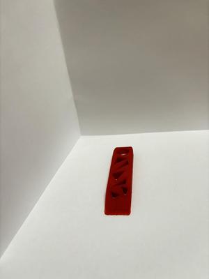 minimalistic bed scraper