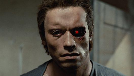  T-800 Eye Surgery