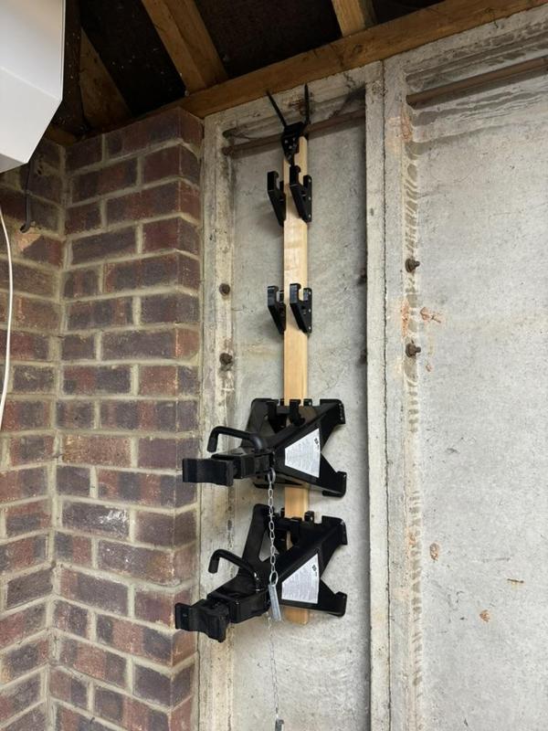 Axel Stand Wall Hooks