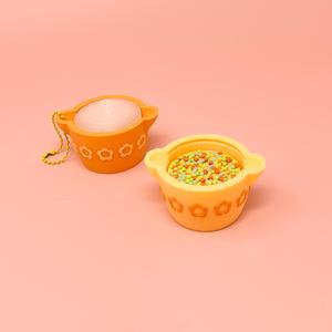 Retro Food Container Fidget Clicker with Twist Lock Lid – Gelatin Mold and Veggie Medley