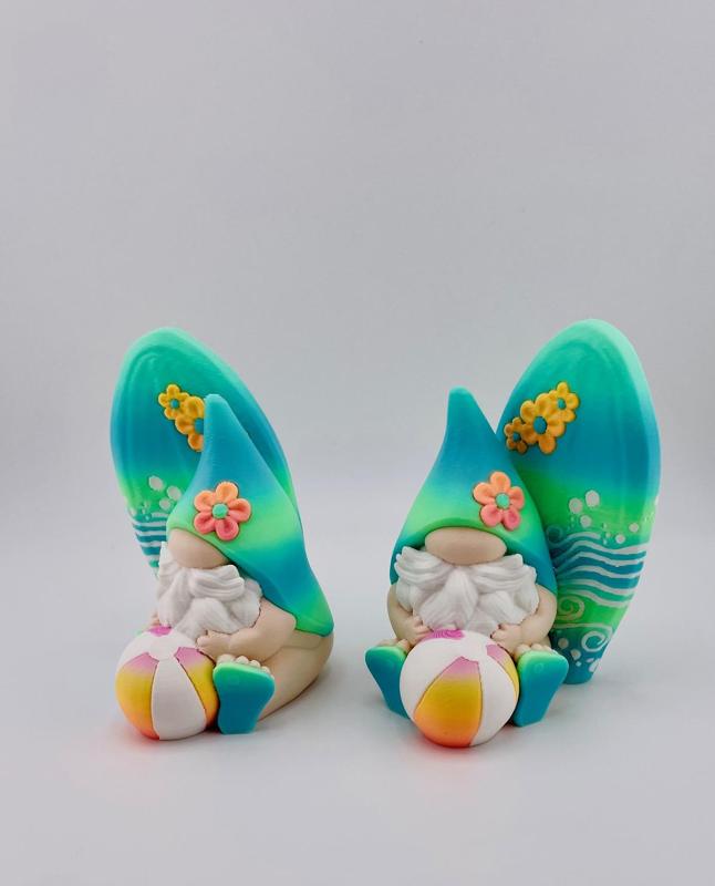 Beach Vibe Gnome -Surf