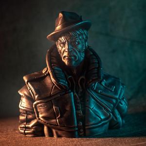  Gumshoe  bust
