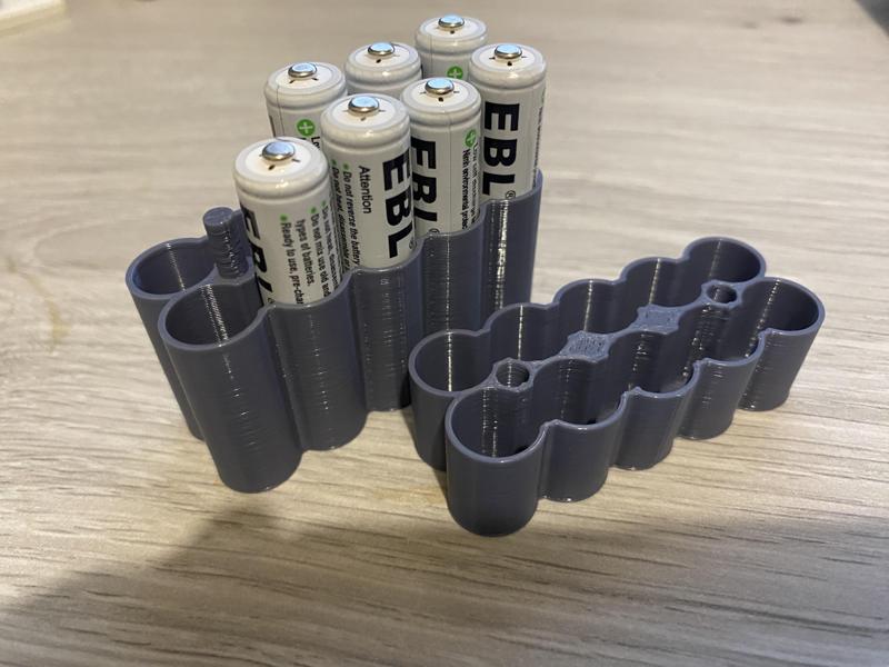 AA and AAA Battery Case