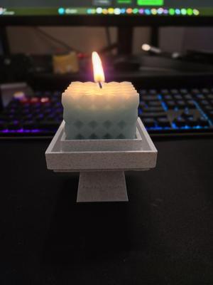 The Pavillion (Square) Candle Holder w/ Bracket