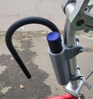 Bicycle lock holder