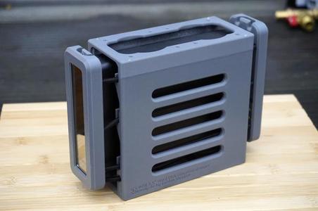 ICY BOX 3.5" Hard Drive Decoupler by Nerdiy.de   