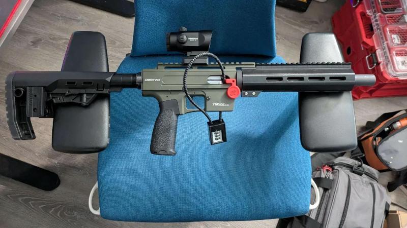 Derya TM-22 - 8.5" Handguard with Integral Top Rail   