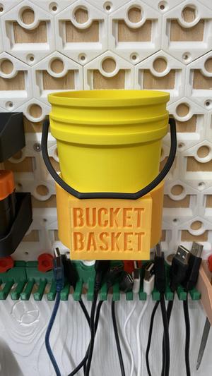 GOEWS Bucket Basket Holder