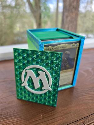 MtG - Commander Deck Box (Stackable) - Holds 100 Standard Cards, with room for tokens and dice.   