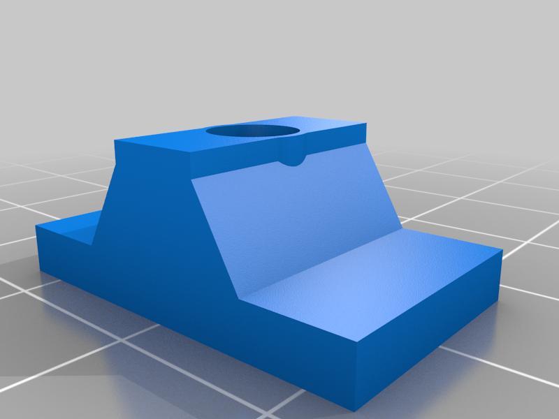 AR10 mag holder for slatwall
