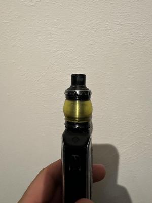 vetro. melo 4 e-cig