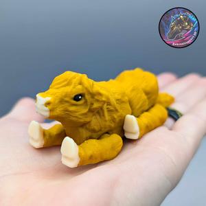 Baby Flexi Highland Cow Keychain