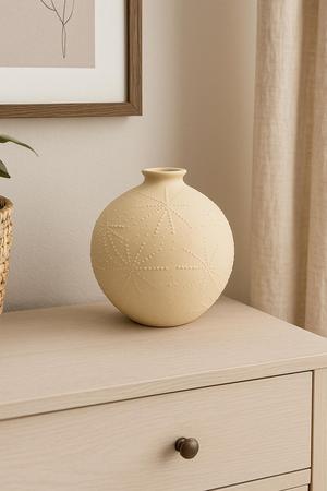 Salt Air Vase – Minimalist Elegant Coastal Decor