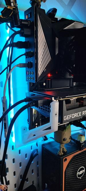 Skadis ATX MotherBoard Suport