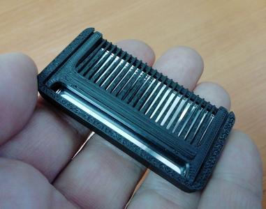 Pocket  beard & mustache comb ( with mirror )