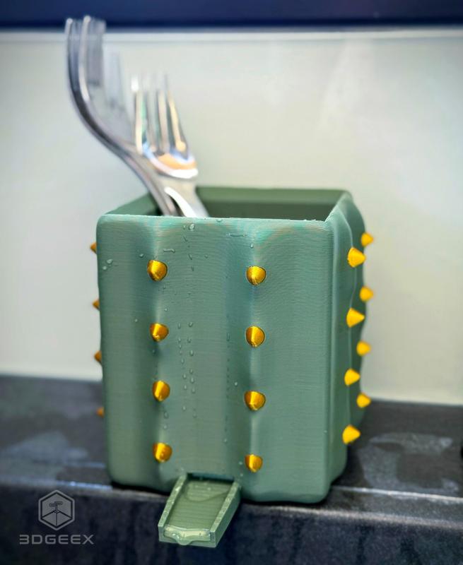 Cactus Box & Utensils Drainer