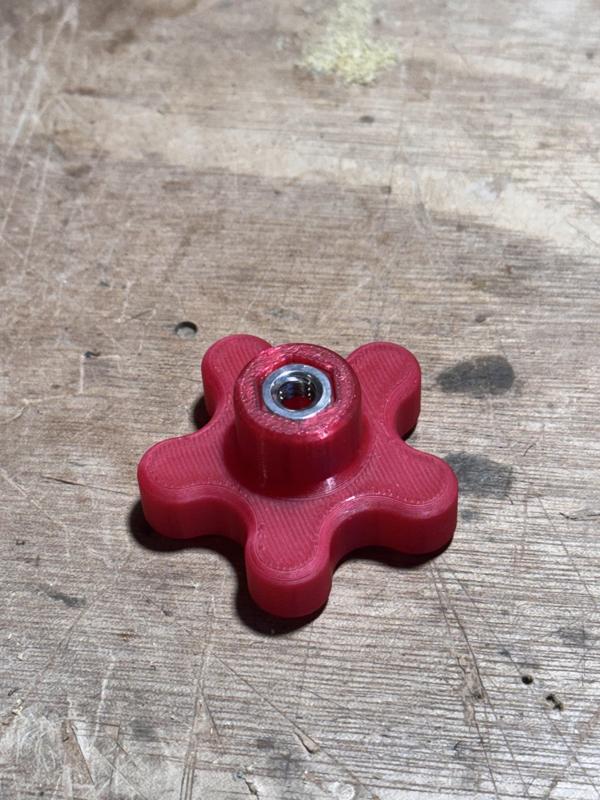 5-lobe 1/4"-20 Hand Knob/Nut