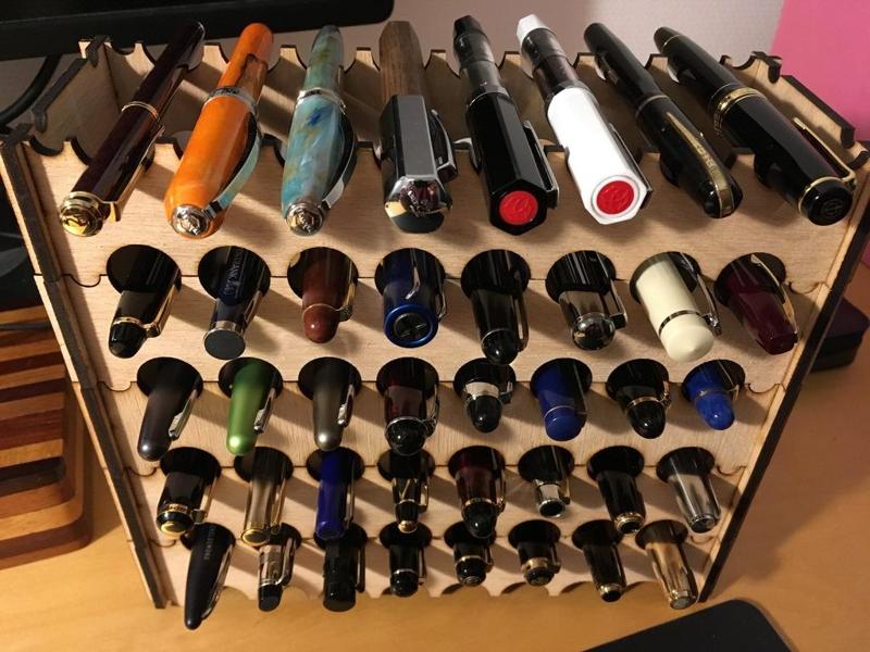 Simple Pen Rack