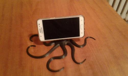 Squid Mobile or foto stand