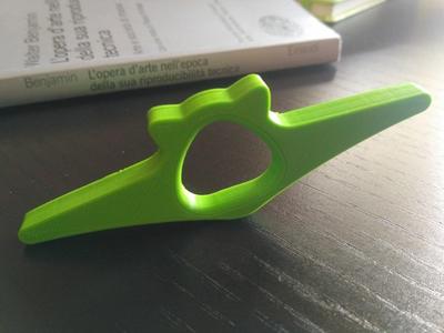 Thumb book holder
