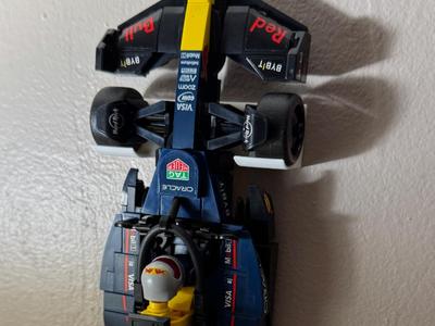 LEGO Formula 1 (2025) Car Hanger