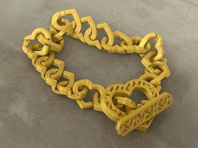 Heart Toggle Bracelet (Print in Place)