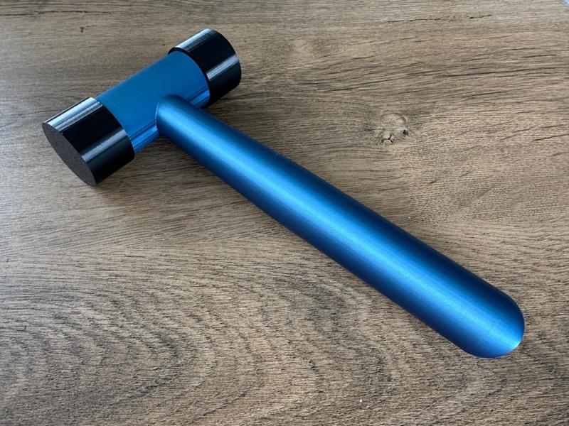 Hammer with rubber head 