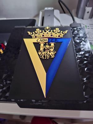 escudo del cadiz hueforge