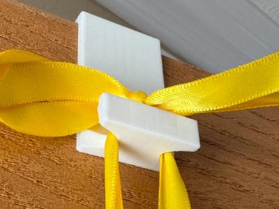 Over Door Wreath Hook Low-Profile