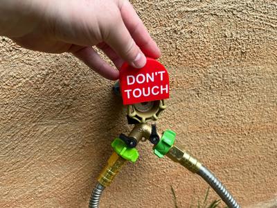 Don't Touch Hose Spigot Sign