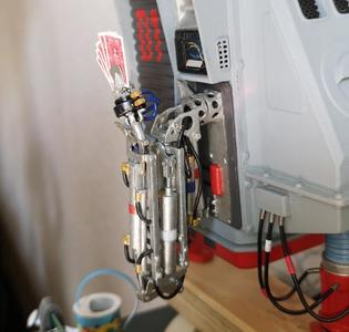 silent running Drohne Dewey - Arm