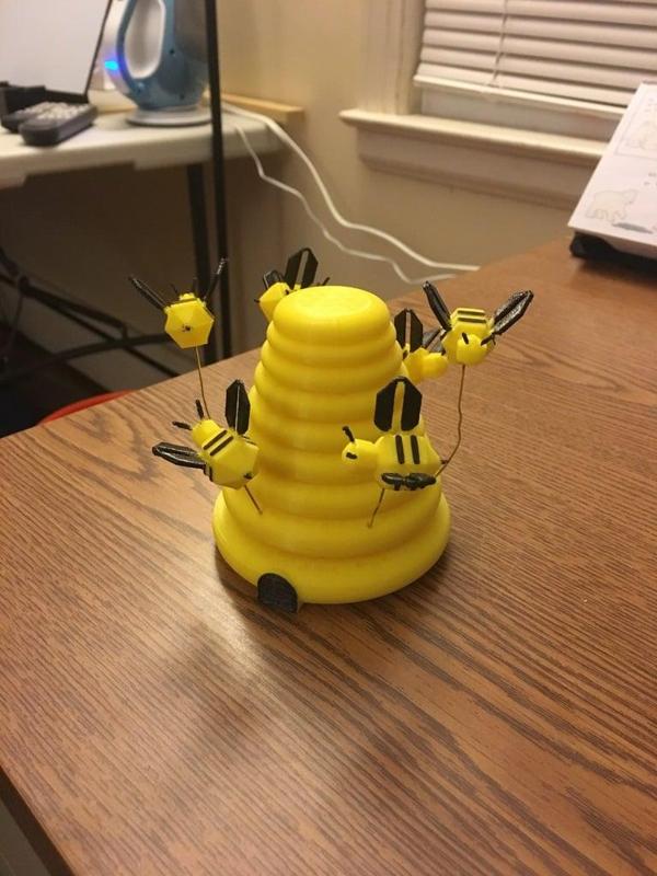 Spinning Desktop Bee Hive