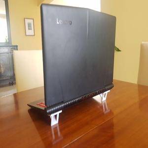 Foldable laptop riser/stand