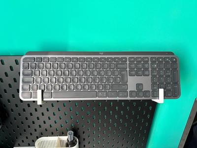 Skadis keyboard holder for Logi