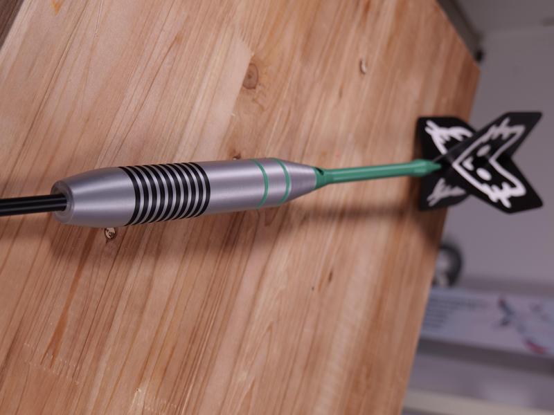 Giant Dart