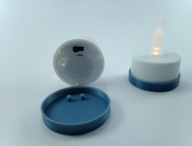 Rotating on/off switch base for electric tealight