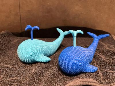 Whale knitted 