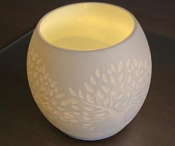 Leaf Tree Puck Led and Tea Lamp