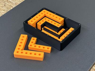 Clamping Squares w/ Case - 2 Sizes (Corner Clamp)