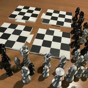 Chess with foldable chessboard