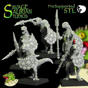 Aztolanni Iguanisaur Female Spear Warriors - Lizardmen