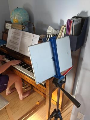 Tripod Ipad and phone mount