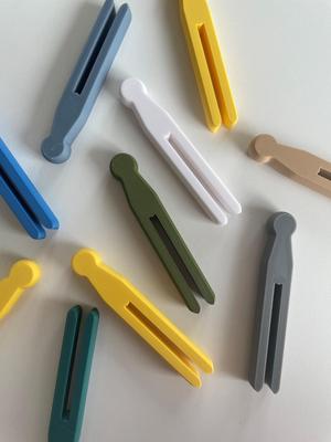 Clip / Clothespin