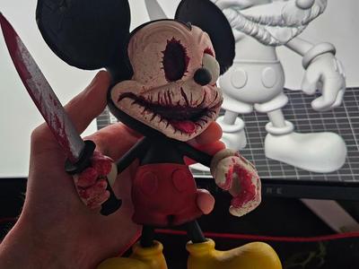 Mikey Mouse – Creepy (Zombie) Edition