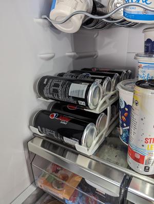 Can/drink dispenser for NOCCO, pepsi, coke etc.