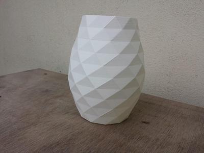 Twisted vase