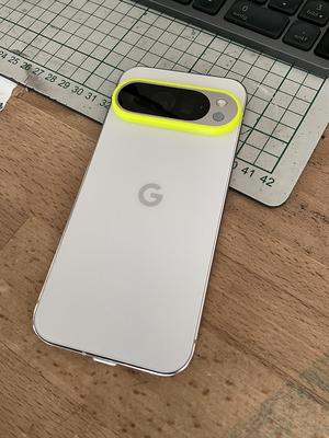 Google Pixel 9 Pro camera ring