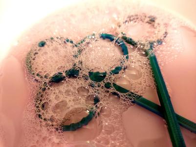 bubble blower