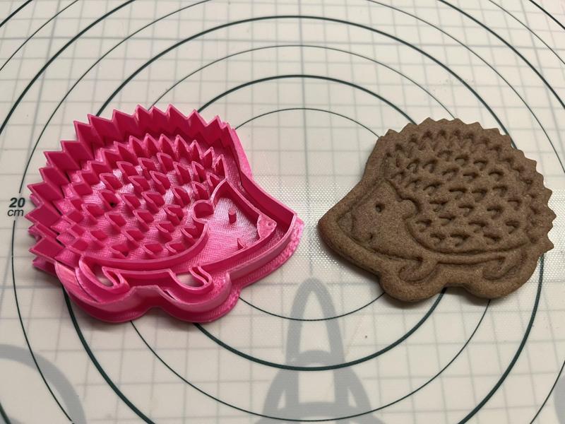 Hedgehog cookie cutter